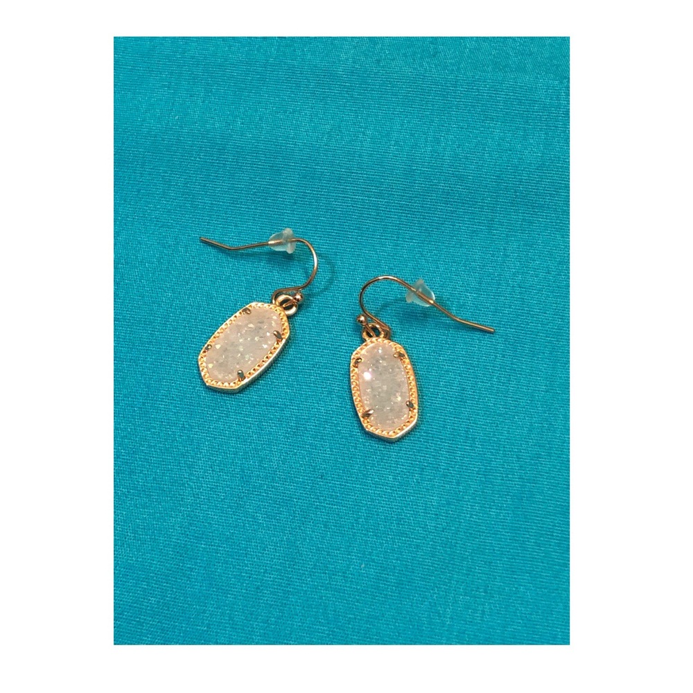 Kendra Scott Necklaces Barely Worn